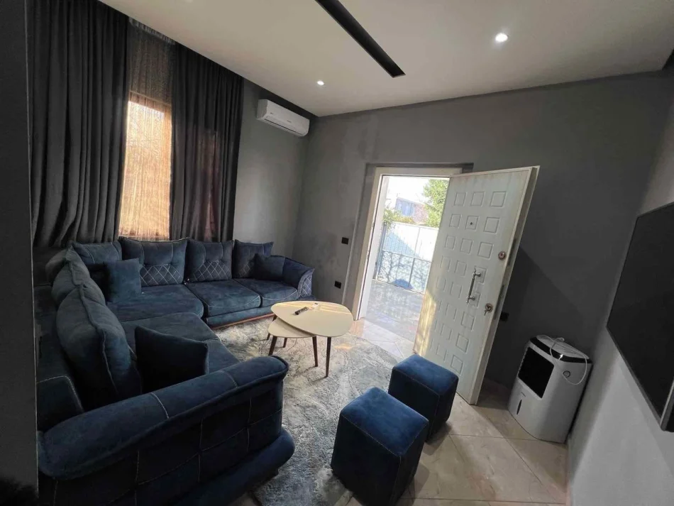 Tirane, jepet me qera apartament 2+1 Kati 1, 100 m² 430 € (Mbrapa Spitalit Hygea)