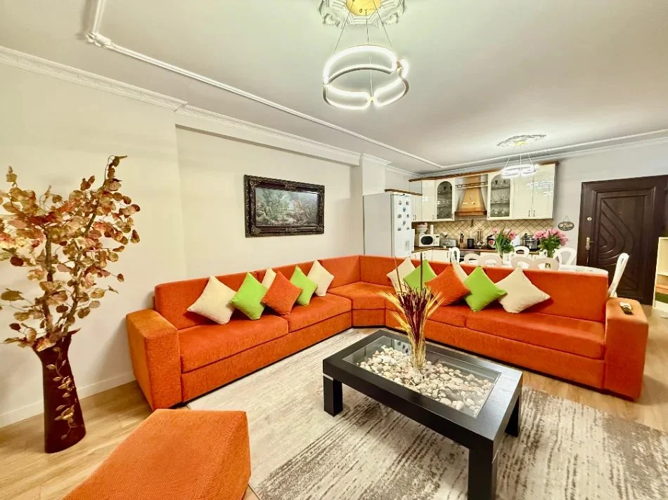 Tirane, jepet me qera apartament 2+1 Kati 1, 105 m² 1.000 € (Komuna Parisit)