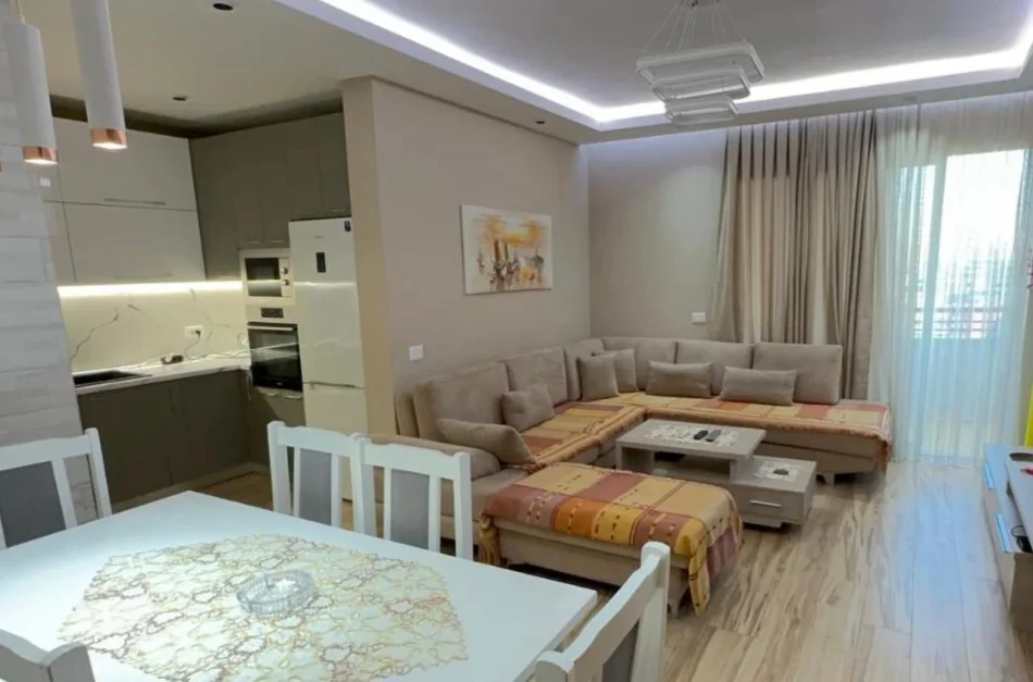 Tirane, jepet me qera apartament 2+1 Kati 12, 110 m² 850 € (Te Nente Kateshet)