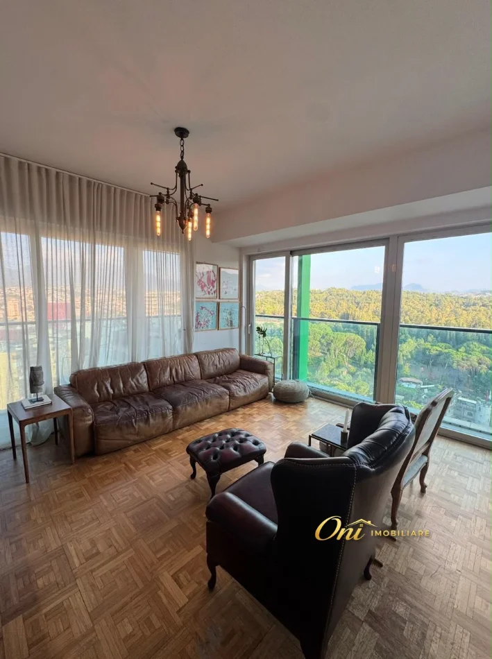 Tirane, jepet me qera apartament 2+1 Kati 17, 147 m² 2.500 € (STADIUMI AIR ALBANIA)