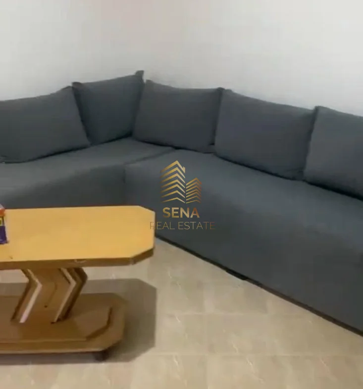 Tirane, jepet me qera apartament 2+1 Kati 1, 75 m² 400 € (Rruga Jordan Misja)