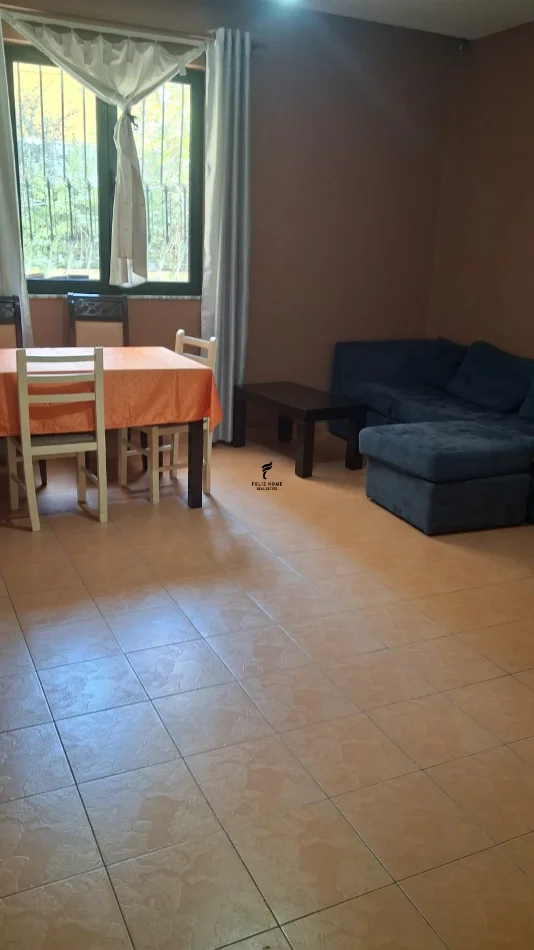 Tirane, jepet me qera apartament 2+1 Kati 1, 80 m² 450 € (KODRA E DIELLIT)