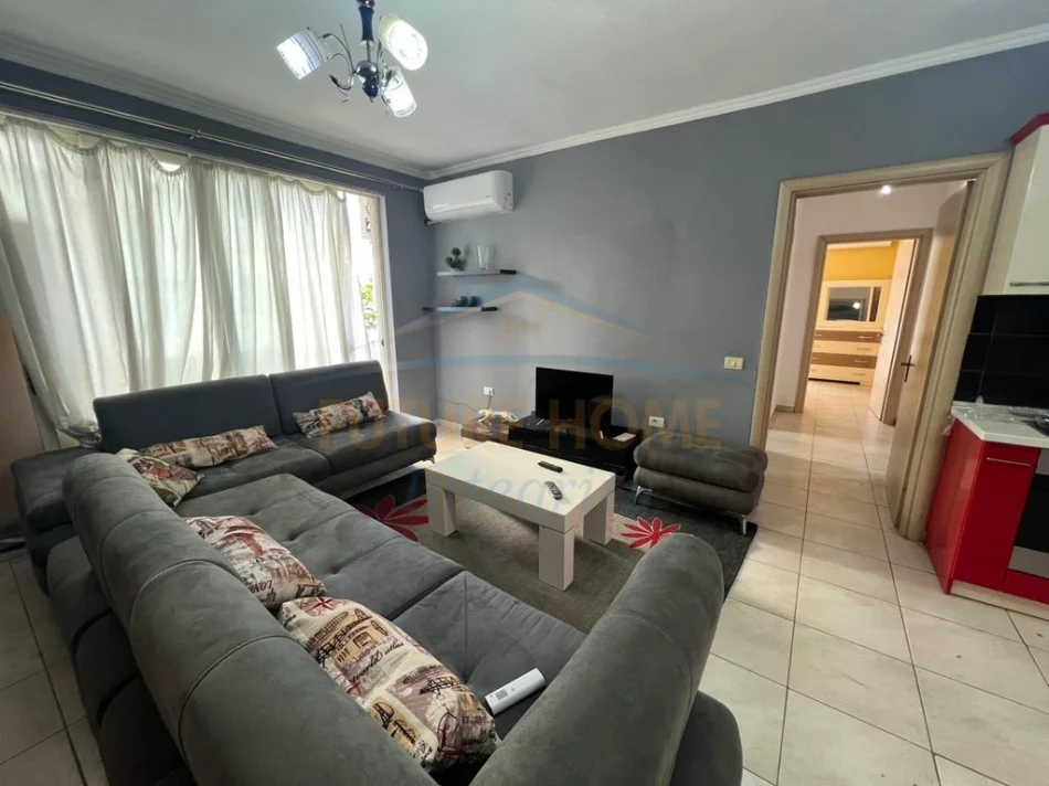 Tirane, jepet me qera apartament 2+1 Kati 1, 91 m² 570 € (Ali Demi)