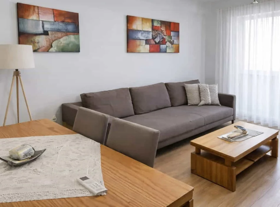Tirane, jepet me qera apartament 2+1 Kati 2, 100 m² 680 € (Rruga Dritan Hoxha)