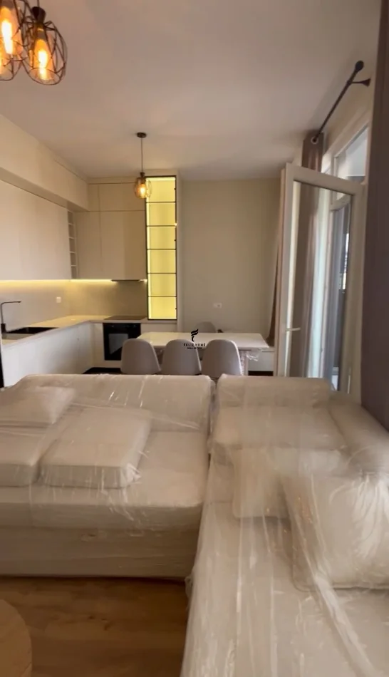 Tirane, jepet me qera apartament 2+1 Kati 2, 112 m² 1.100 € (SIRI KODRA)