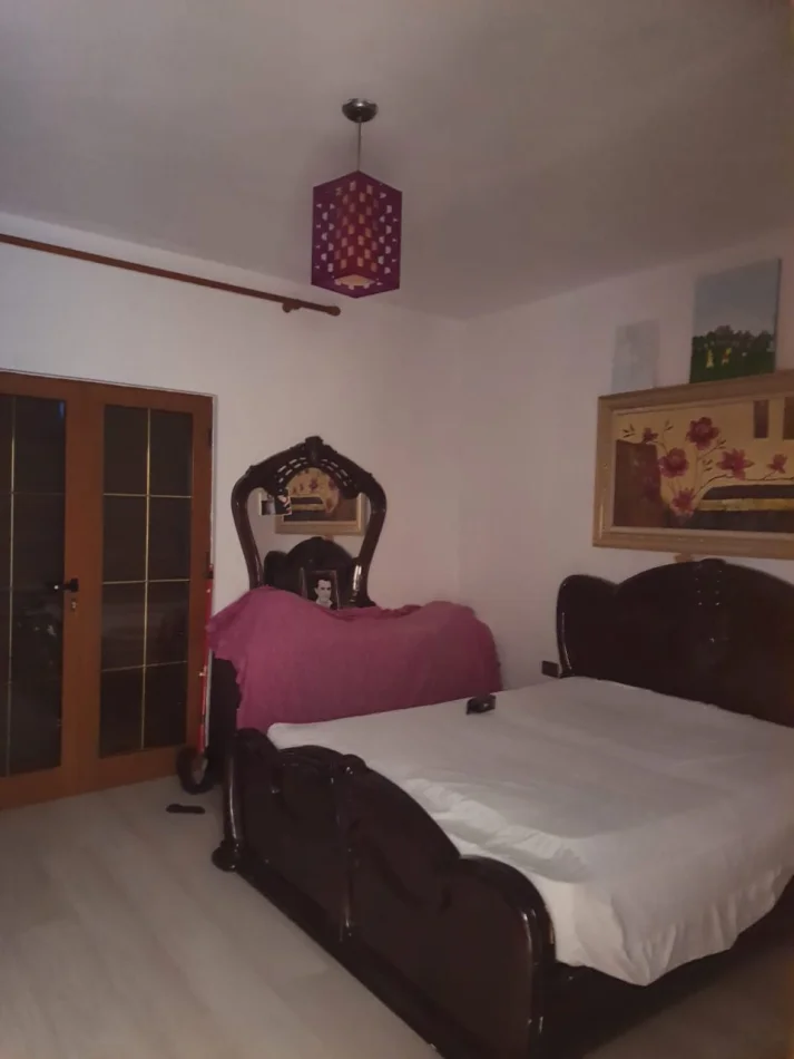 Tirane, jepet me qera apartament 2+1 Kati 2, 120 m² 500 € (Rruga jusuf gervalla)