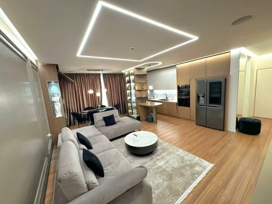 Tirane, jepet me qera apartament 2+1 Kati 2, 131 m² 386.500 € (RRUGA E KAVAJES)