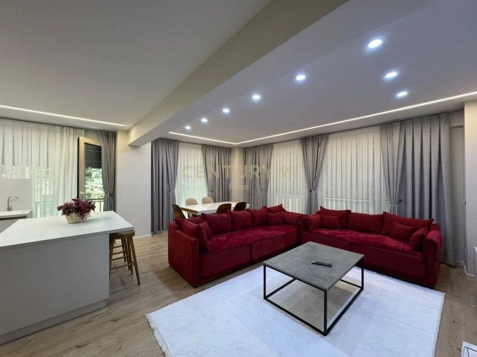 Tirane, jepet me qera apartament 2+1 Kati 2, 145 m² 2.500 € (Rruga e Elbasanit)