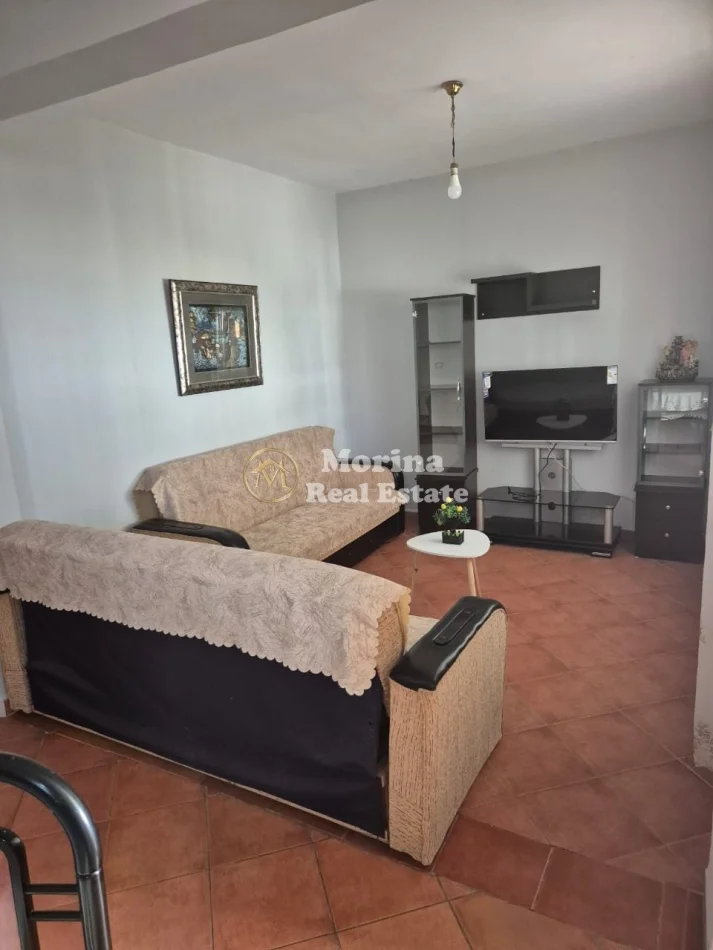 Tirane, jepet me qera apartament 2+1 Kati 2, 70 m² 450 € (tek Spitali QSUT)