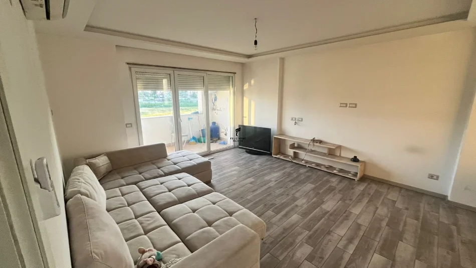 Tirane, jepet me qera apartament 2+1 Kati 2, 70 m² 500 € (ASTIR)