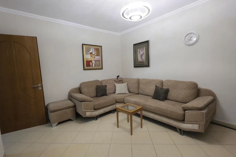 Tirane, jepet me qera apartament 2+1 Kati 2, 73 m² 550 € (MATERNITETI I RI)