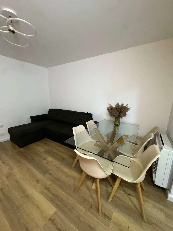 Tirane, jepet me qera apartament 2+1 Kati 2, 73 m² 700 € (RRUGA KONGRESI I MANASTIRIT)