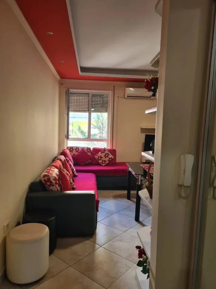 Tirane, jepet me qera apartament 2+1 Kati 2, 75 m² 600 € (Kopshti Zoologjik)