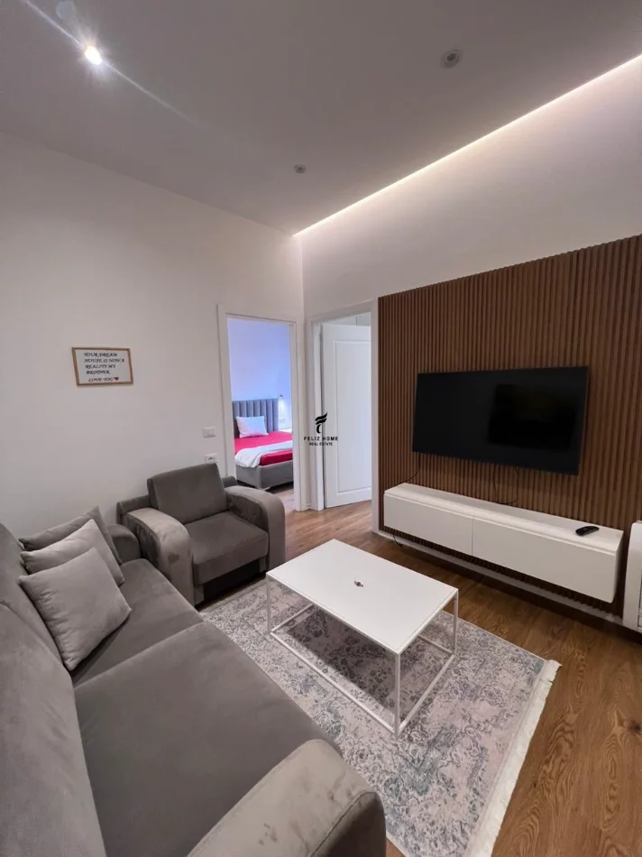 Tirane, jepet me qera apartament 2+1 Kati 2, 75 m² 750 € (RRUGA E DURRESIT)