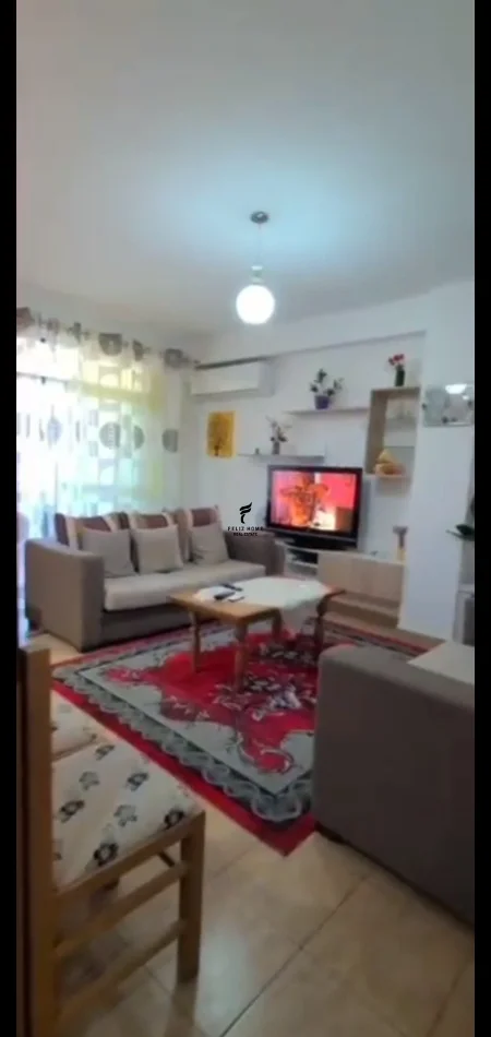 Tirane, jepet me qera apartament 2+1 Kati 2, 90 m² 500 € (LAPRAKE)