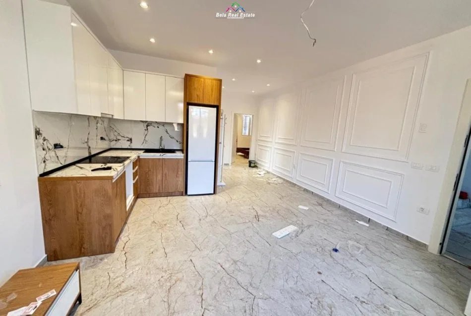Tirane, jepet me qera apartament 2+1 Kati 2, 90 m² 550 € (Rruga Njazi Meka)