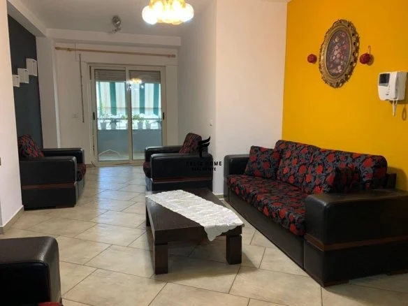 Tirane, jepet me qera apartament 2+1 Kati 2, 95 m² 600 € (MINE PEZA)