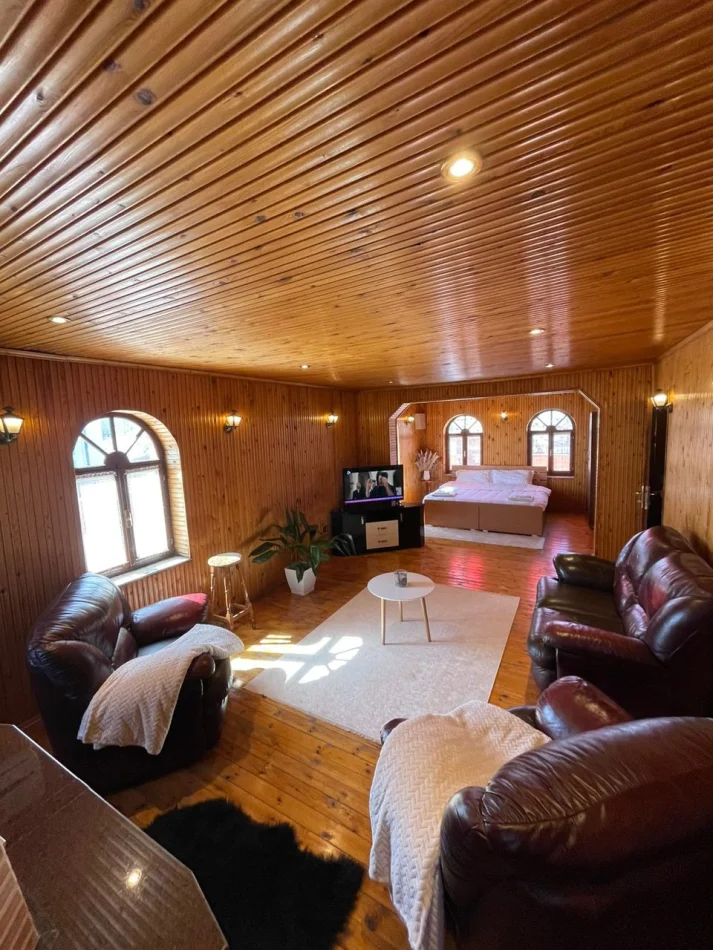Tirane, jepet me qera apartament 2+1 Kati 3, 100 m² 500 € (Tek Qsut Rruga Selaudin Zorba)