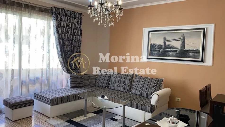 Tirane, jepet me qera apartament 2+1 Kati 3, 100 m² 600 € (Liqeni i Thatë)