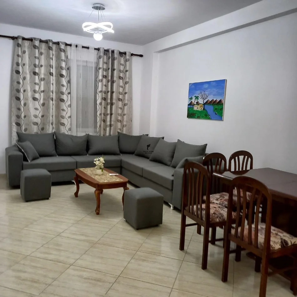 Tirane, jepet me qera apartament 2+1 Kati 3, 108 m² 560 € (ASTIR)