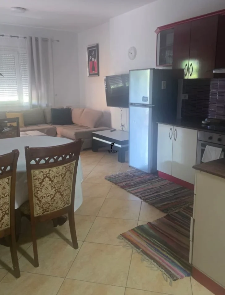 Tirane, jepet me qera apartament 2+1 Kati 3, 70 m² 650 € (KOPSHTI BOTANIK)