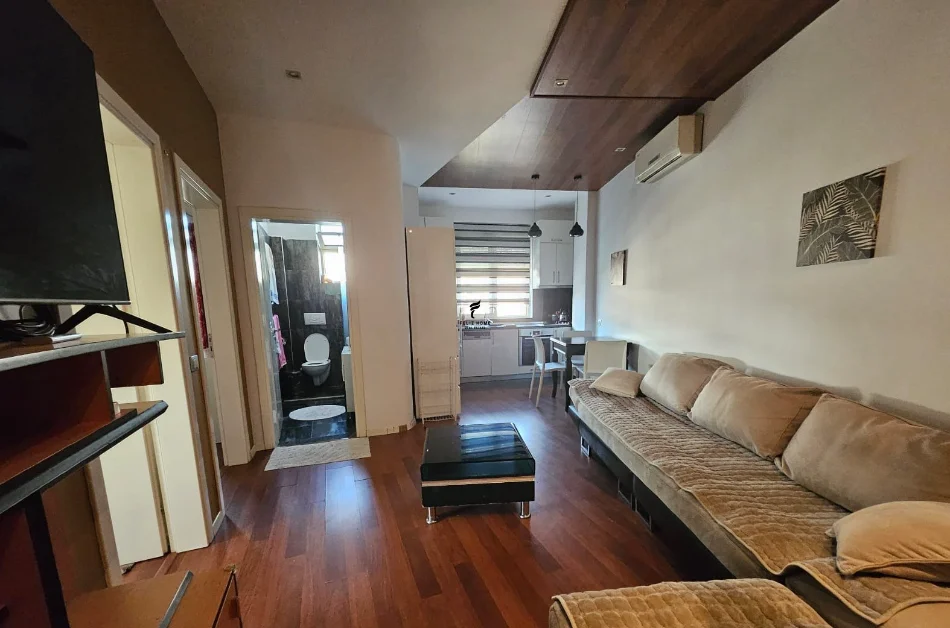 Tirane, jepet me qera apartament 2+1 Kati 3, 72 m² 650 € (SIRI KODRA)