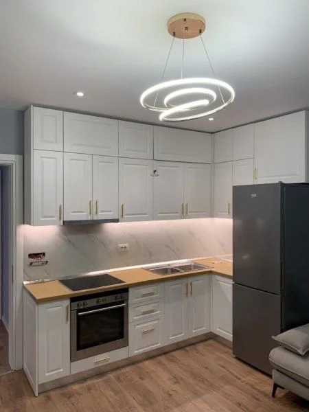Tirane, jepet me qera apartament 2+1 Kati 3, 73 m² 700 € (DON BOSKO)