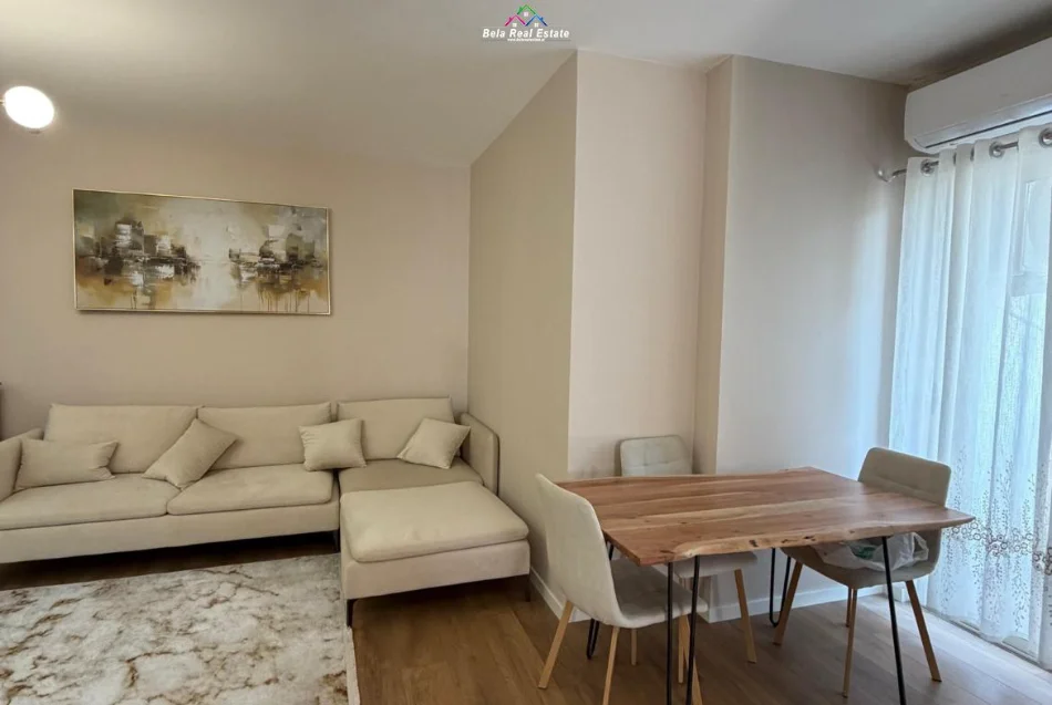 Tirane, jepet me qera apartament 2+1 Kati 3, 77 m² 630 € (Rruga 3 Deshmoret)