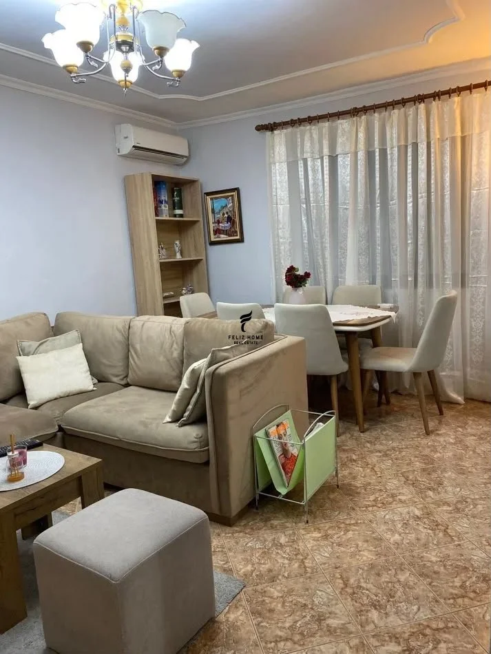 Tirane, jepet me qera apartament 2+1 Kati 3, 87 m² 600 € (RRUGA E ELBASANIT)