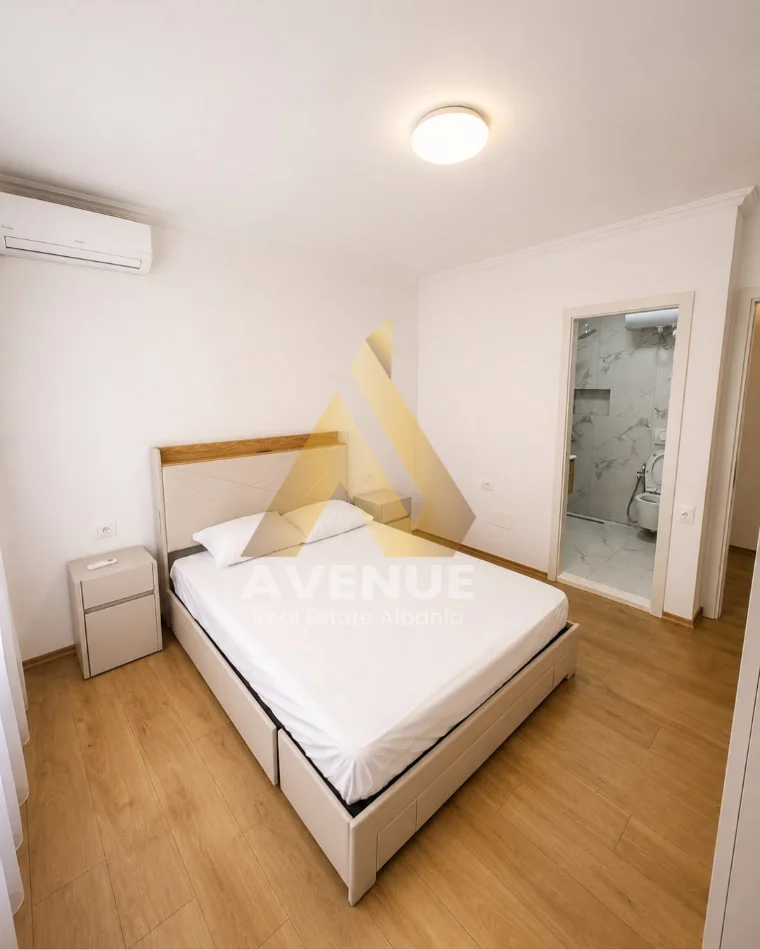 Tirane, jepet me qera apartament 2+1 Kati 3, 90 m² 1.000 € (Rruga Luigj Gurakuqi)