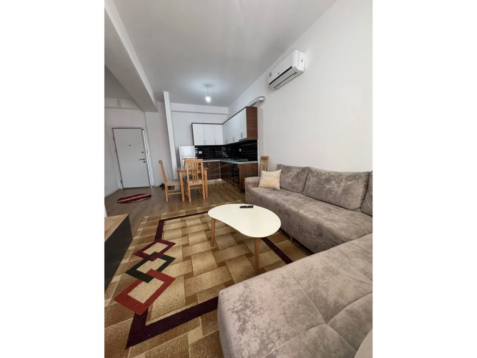 Tirane, jepet me qera apartament 2+1 Kati 4, 75 m² 500 € (Kompleksi Kaimi, Ali Demi,)