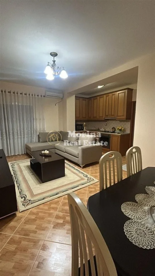 Tirane, jepet me qera apartament 2+1 Kati 4, 78 m² 600 € (Brryli)