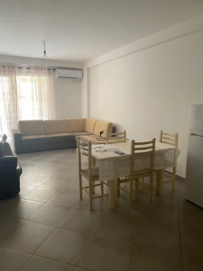 Tirane, jepet me qera apartament 2+1 Kati 4, 85 m² 550 € (KODRA E DIELLIT)