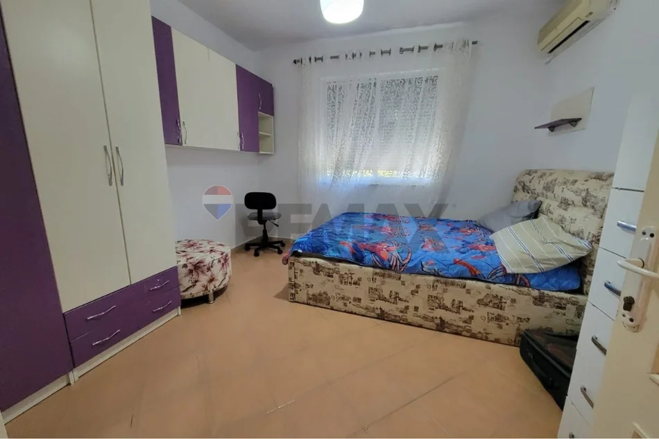 Tirane, jepet me qera apartament 2+1 Kati 4, 85 m² 550 € (Rruga imer ndregjoni)