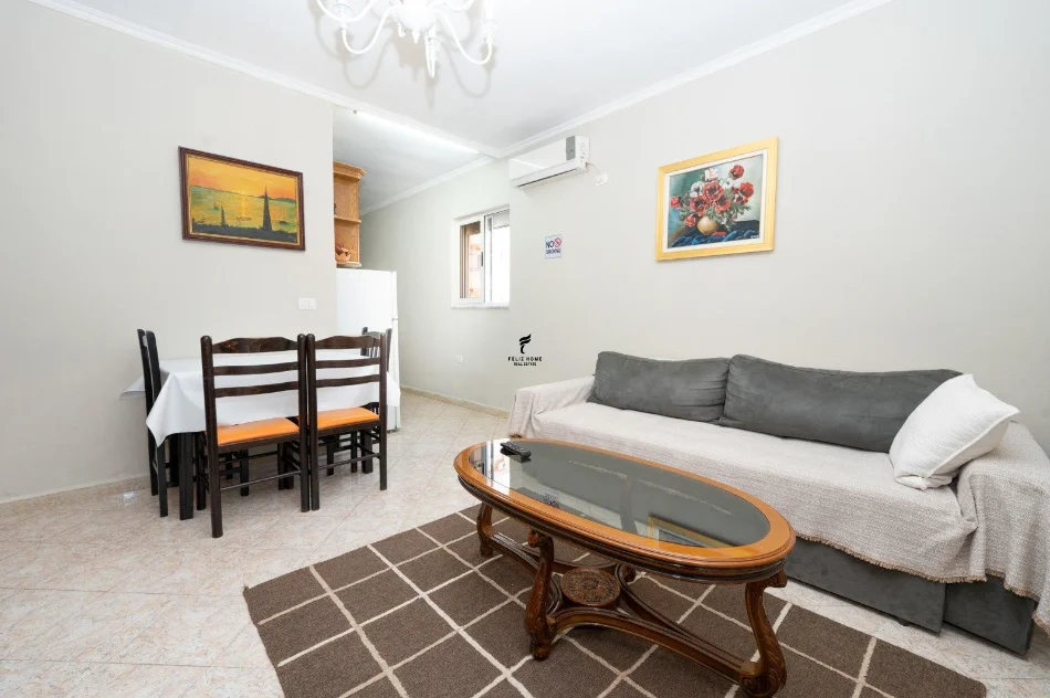 Tirane, jepet me qera apartament 2+1 Kati 4, 90 m² 650 € (BLLOKU)