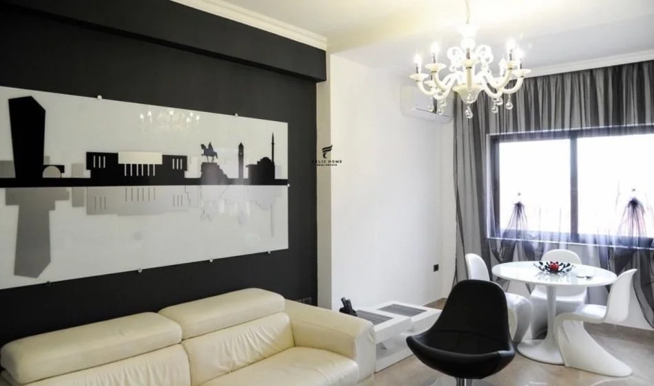Tirane, jepet me qera apartament 2+1 Kati 4, 96 m² 950 € (BLLOKU)