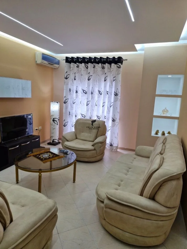Tirane, jepet me qera apartament 2+1 Kati 5, 106 m² 750 € (RRUGA E KOSOVAREVE)