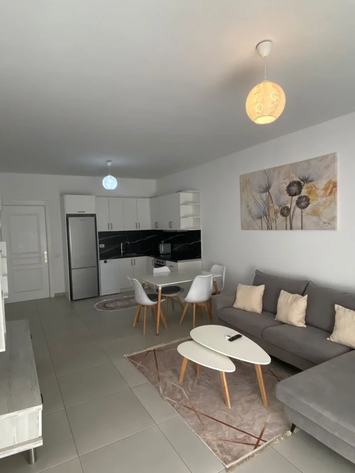 Tirane, jepet me qera apartament 2+1 Kati 5, 114 m² 750 € (Xhamlliku)