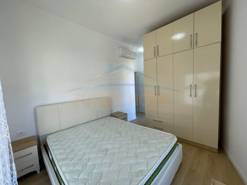 Tirane, jepet me qera apartament 2+1 Kati 5, 69 m² 500 € (Komplesi Kadiu)
