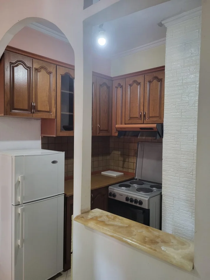 Tirane, jepet me qera apartament 2+1 Kati 5, 70 m² 500 € (Astir)