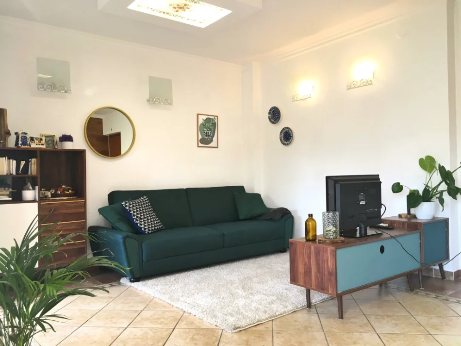 Tirane, jepet me qera apartament 2+1 Kati 5, 85 m² 650 € (Pas Shpresa.Al, Rruga Durrësit, Tiranë)