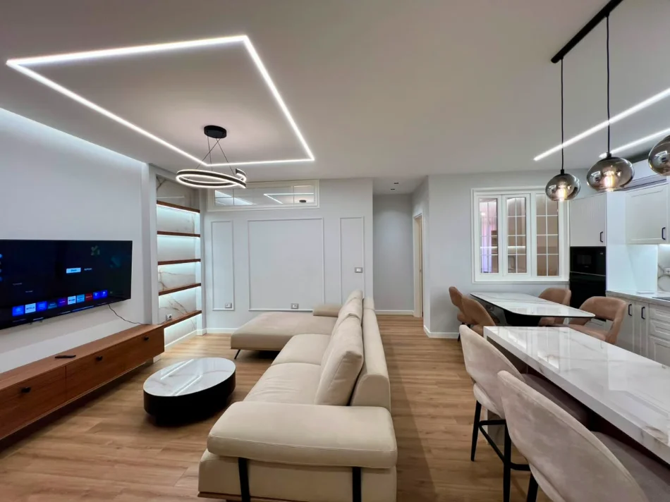 Tirane, jepet me qera apartament 2+1 Kati 5, 87 m² 1.000 € (Selvia Tirane)
