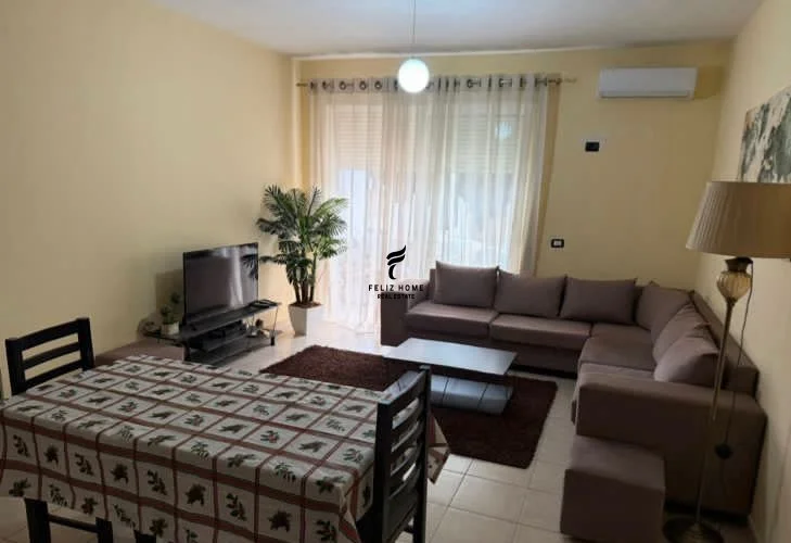 Tirane, jepet me qera apartament 2+1 Kati 5, 94 m² 550 € (LIQENI I THATE)