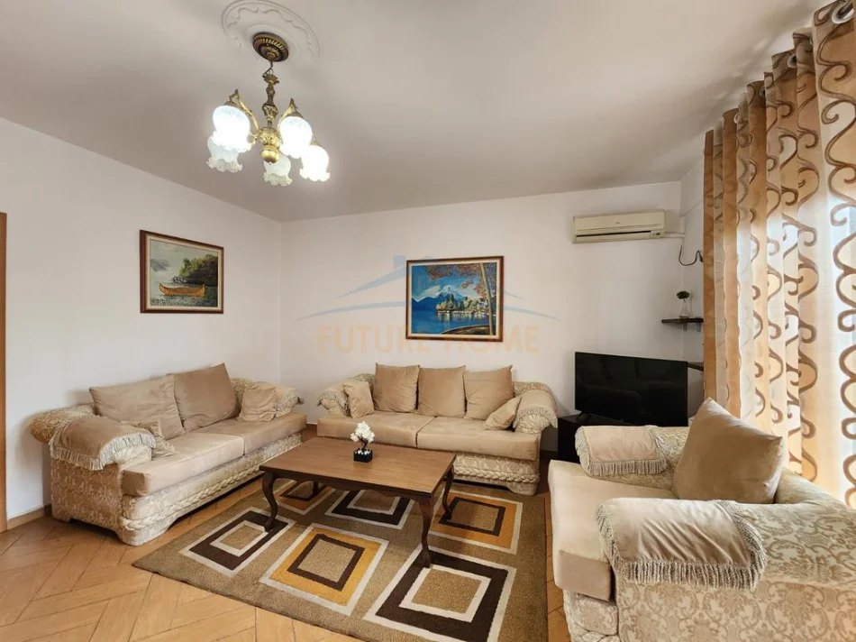Tirane, jepet me qera apartament 2+1 Kati 6, 105 m² 780 € (Siri Kodra)