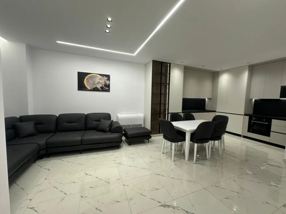 Tirane, jepet me qera apartament 2+1 Kati 6, 108 m² 850 € (Rruga Dritan Hoxha)