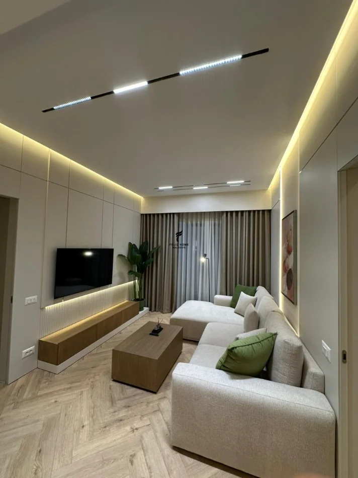 Tirane, jepet me qera apartament 2+1 Kati 6, 120 m² 1.800 € (RRUGA E KAVAJES)