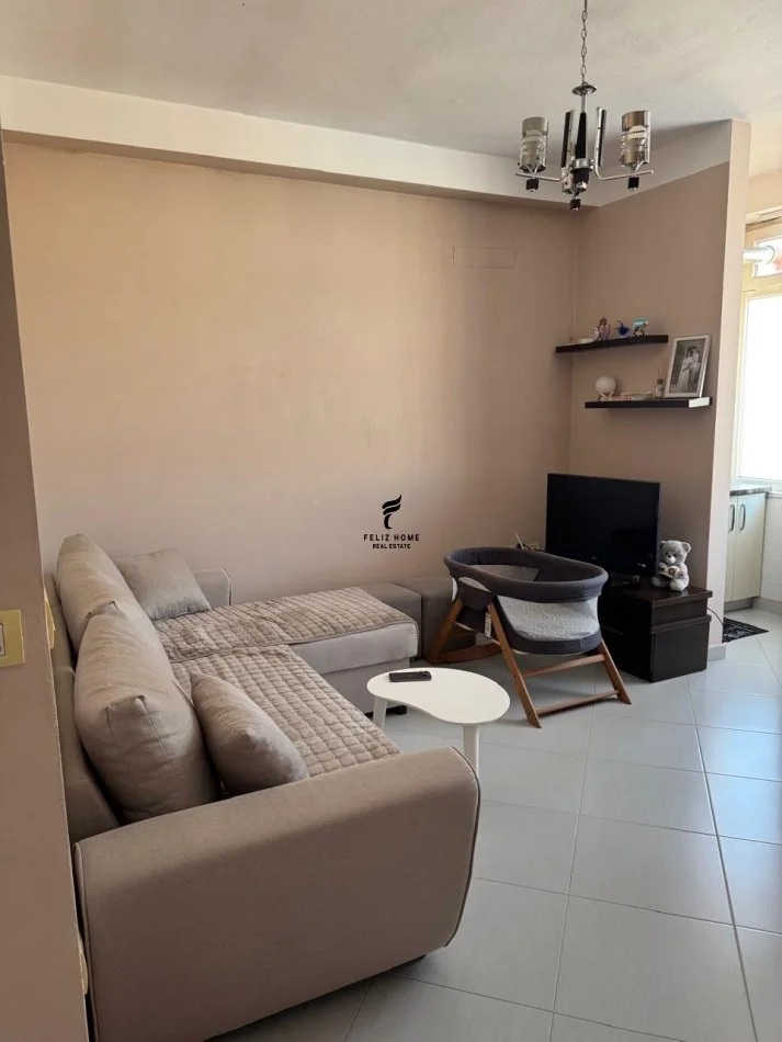 Tirane, jepet me qera apartament 2+1 Kati 6, 56 m² 550 € (SIRI KODRA)