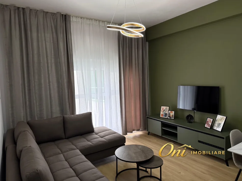 Tirane, jepet me qera apartament 2+1 Kati 6, 60 m² 500 € (ALI DEMI)