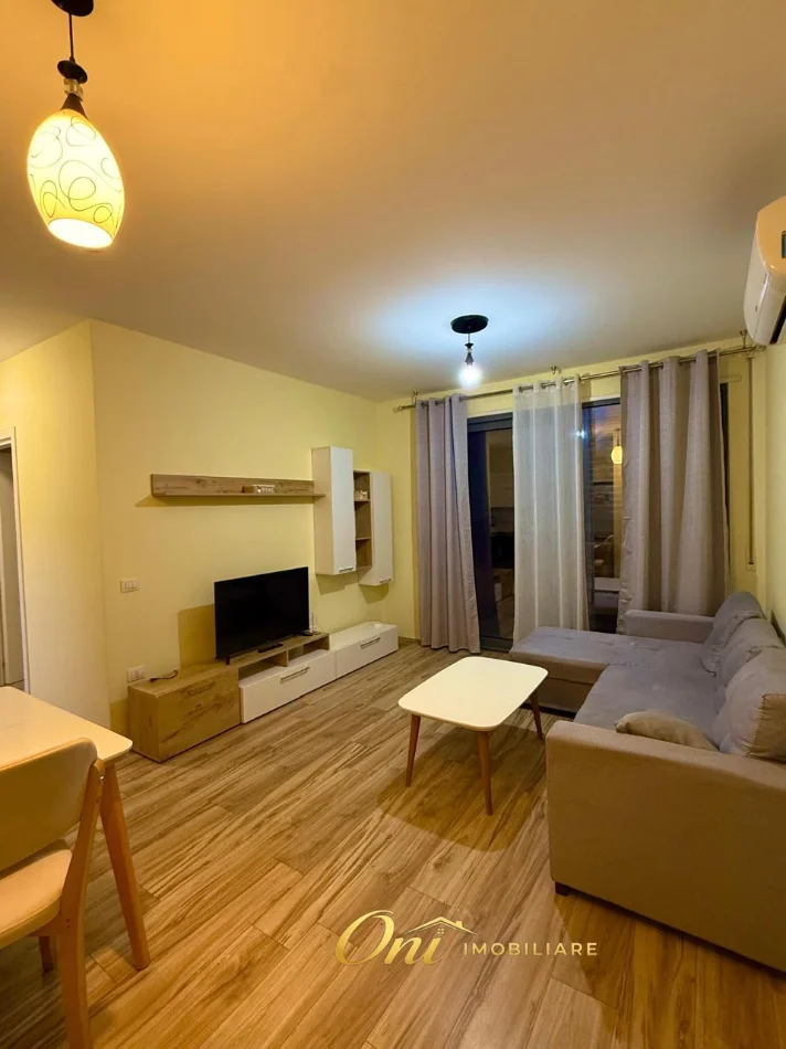 Tirane, jepet me qera apartament 2+1 Kati 6, 90 m² 750 € (KOMPLEKSI FIORI DI BOSKO)