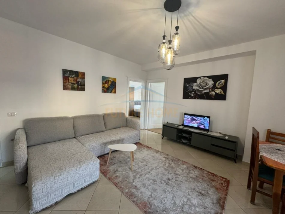 Tirane, jepet me qera apartament 2+1 Kati 6, 96 m² 800 € (MINE PEZA)